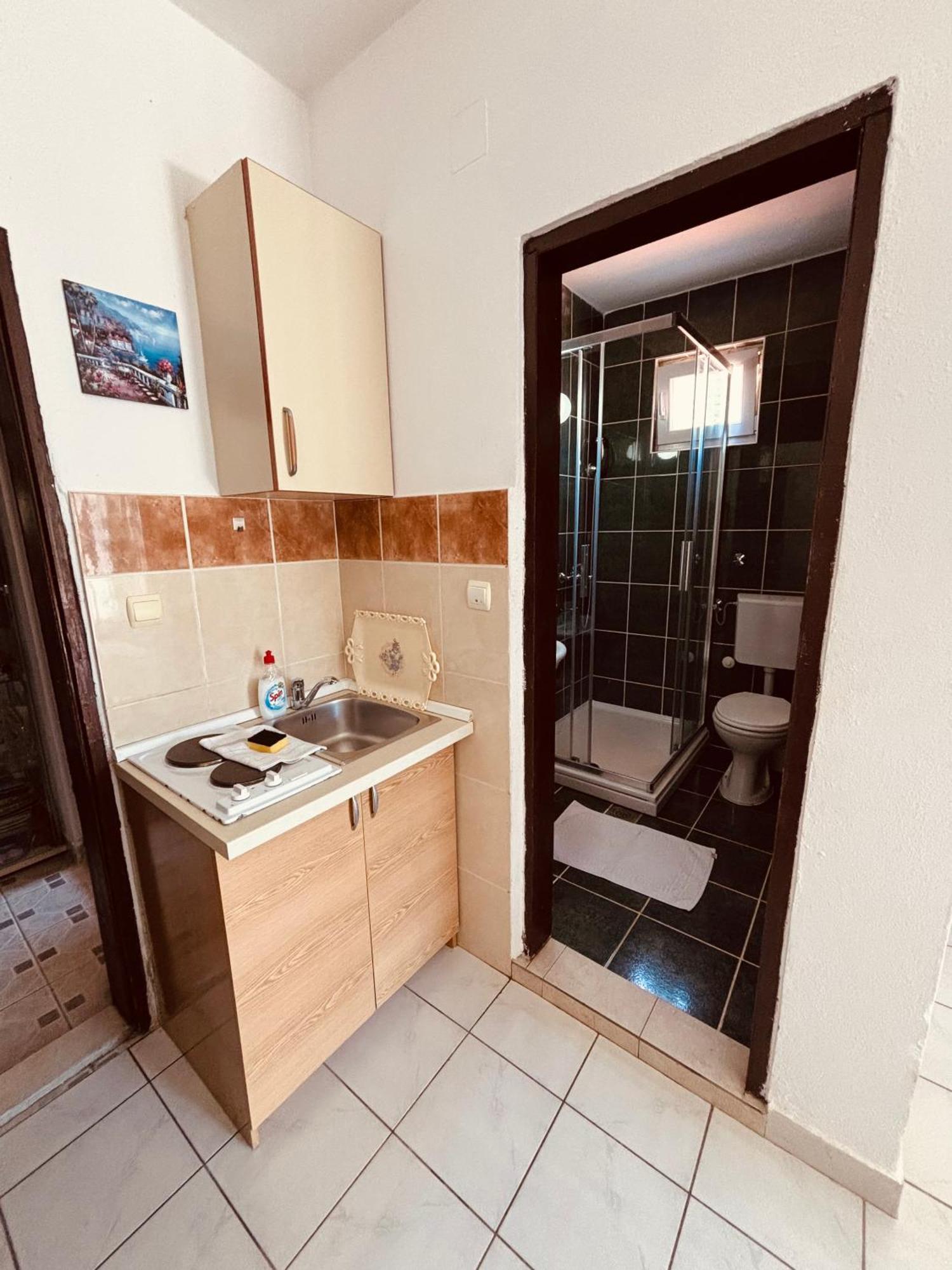 Studio Apartmani Lemon Budua Esterno foto